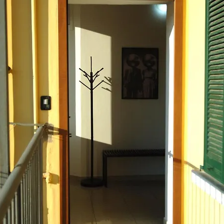 Eclecticjungle - Martini's Home, Daire Milano